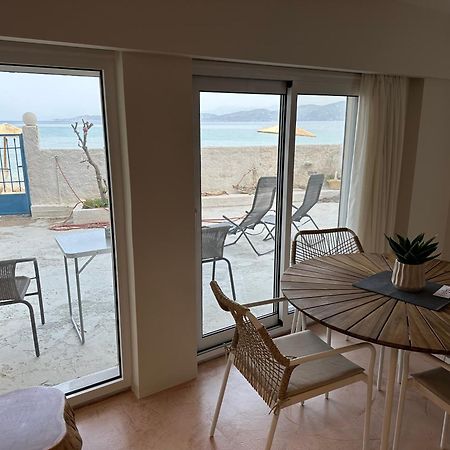 Dolphins Apartment Corinth Exterior photo